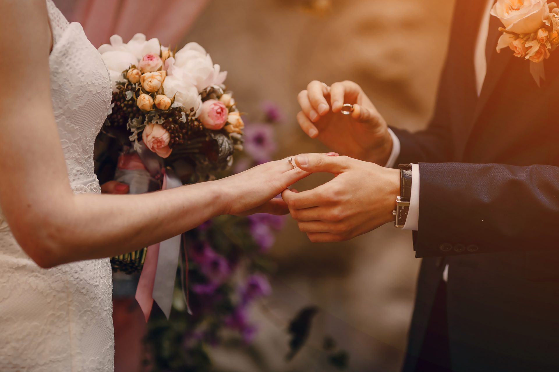 Intercambio de anillos de boda